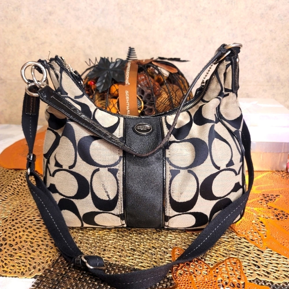 COACH signature canvas Hobo purse